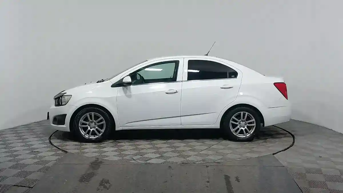 Chevrolet Aveo 2014 года за 4 190 000 тг. в Астана