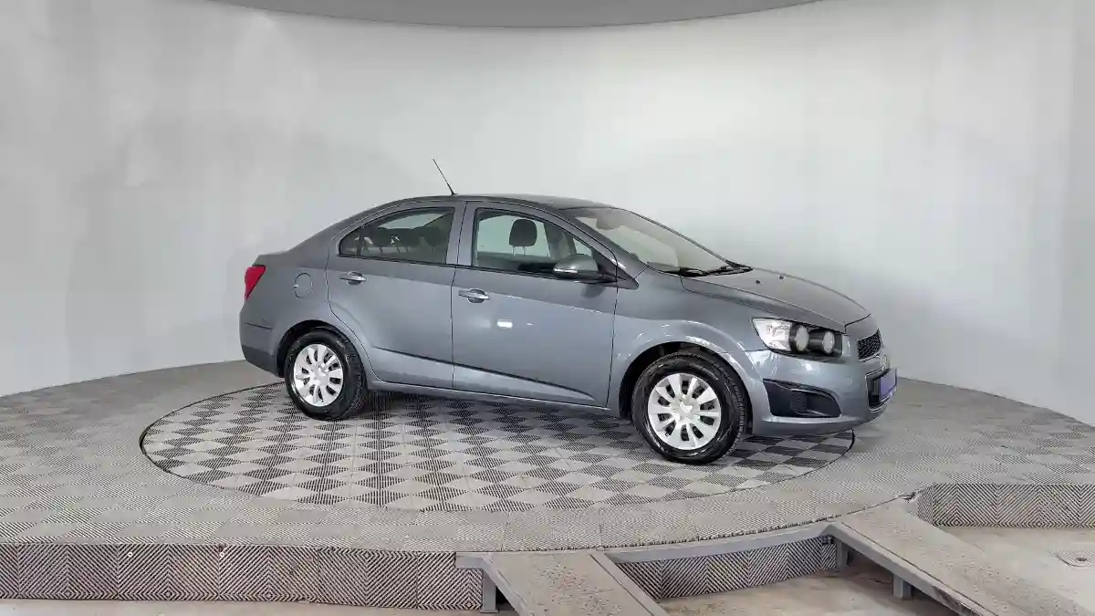 Chevrolet Aveo 2014 года за 2 990 000 тг. в Караганда