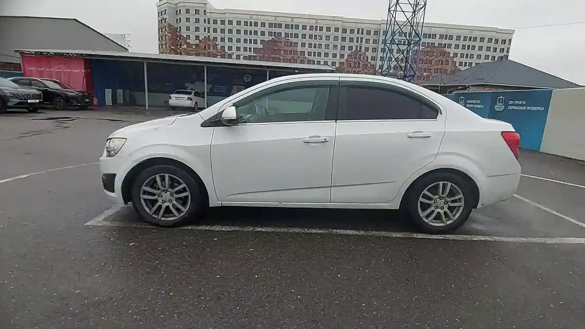 Chevrolet Aveo 2014 года за 3 500 000 тг. в Шымкент