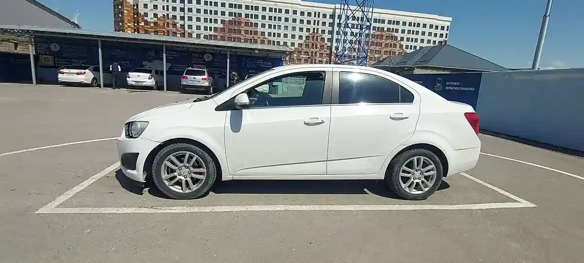 Chevrolet Aveo 2014 года за 3 900 000 тг. в Шымкент