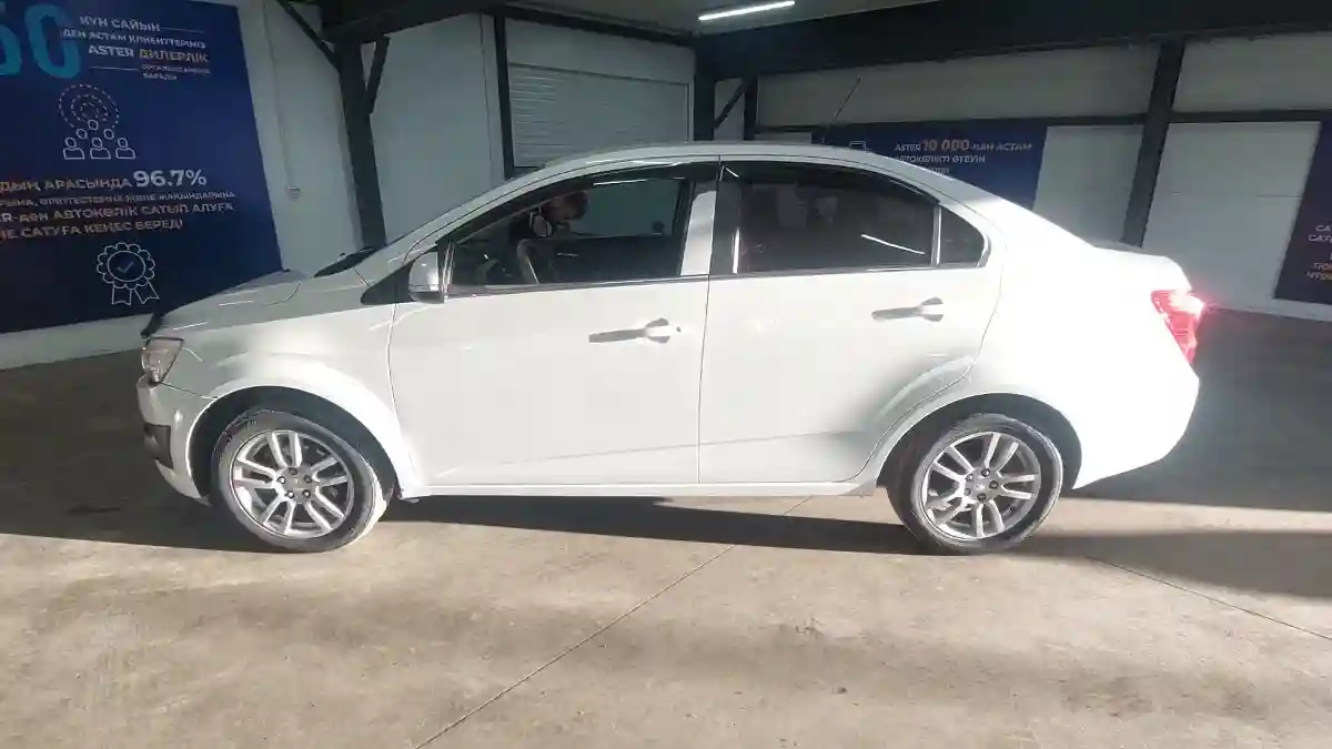 Chevrolet Aveo 2014 года за 4 000 000 тг. в Астана