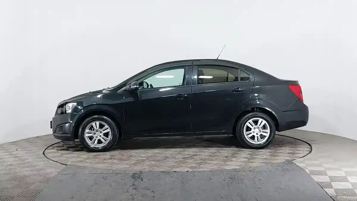 Chevrolet Aveo 2015 года за 4 850 000 тг. в Астана