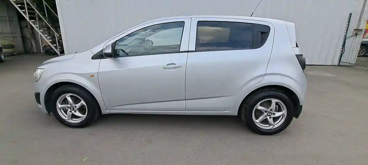 Chevrolet Aveo 2013 года за 2 890 000 тг. в Алматы