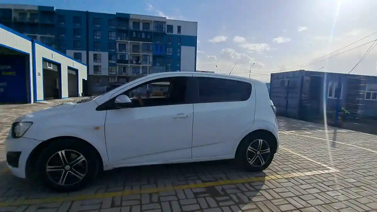 Chevrolet Aveo 2013 года за 3 500 000 тг. в Алматы