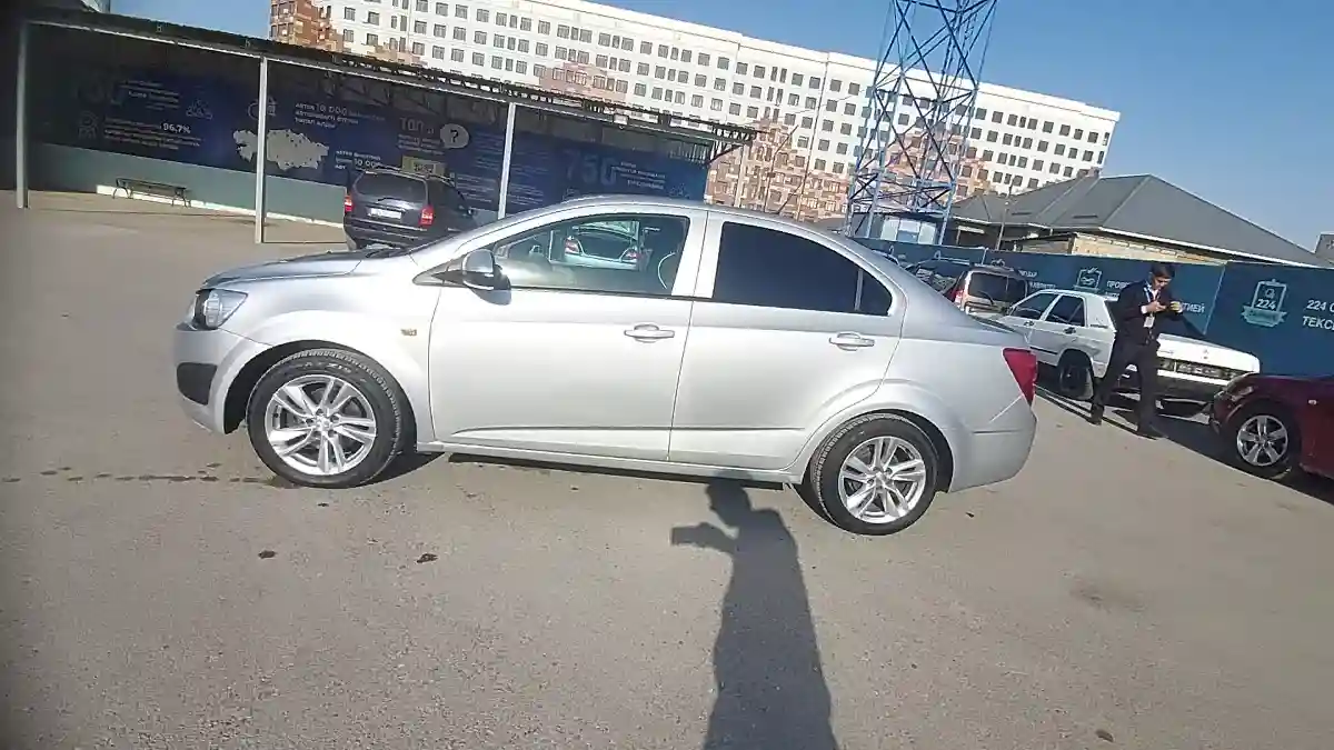 Chevrolet Aveo 2013 года за 3 500 000 тг. в Шымкент