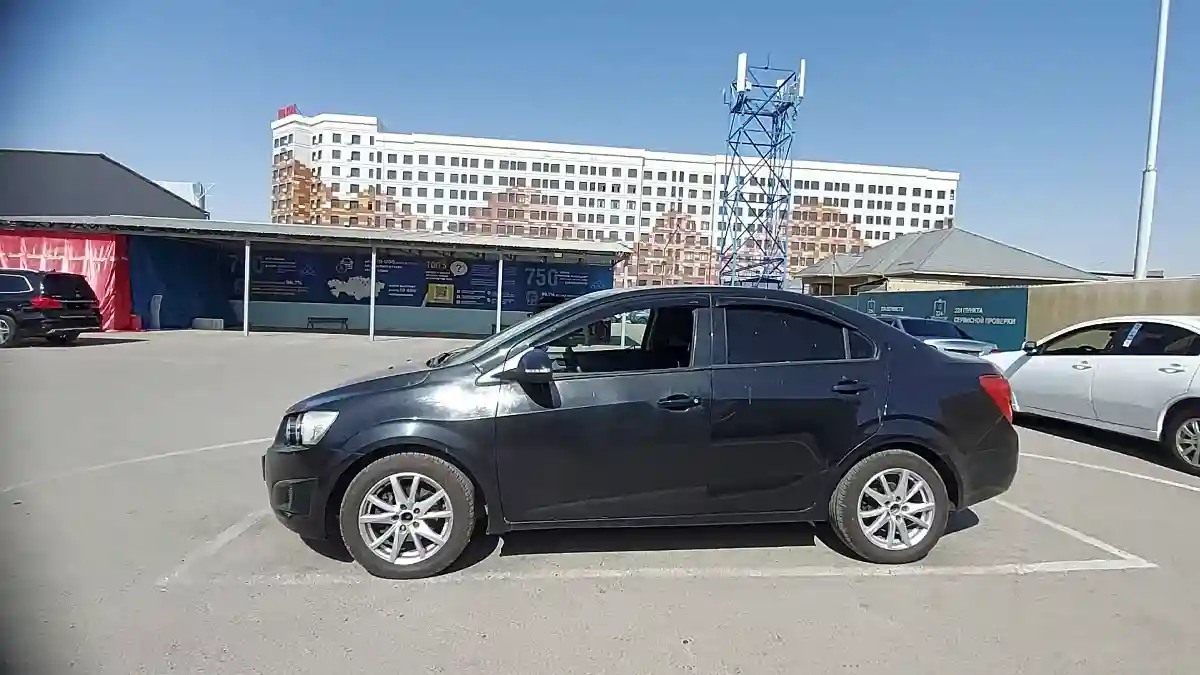 Chevrolet Aveo 2013 года за 3 500 000 тг. в Шымкент