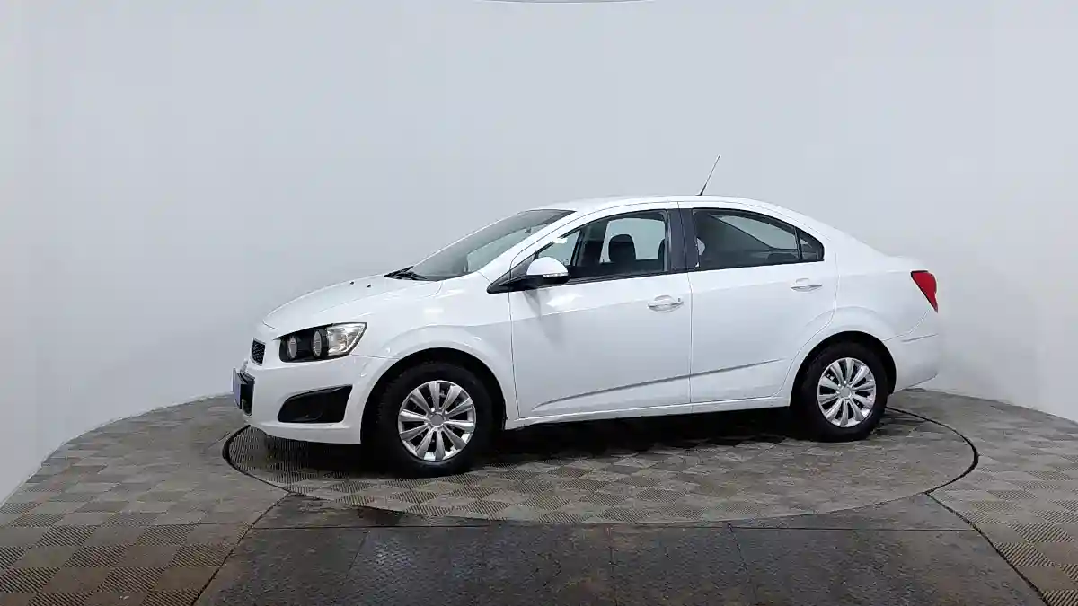 Chevrolet Aveo 2014 года за 2 690 000 тг. в Астана
