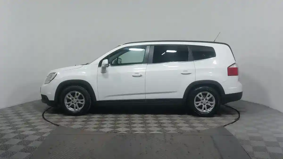 Chevrolet Orlando 2013 года за 6 290 000 тг. в Астана