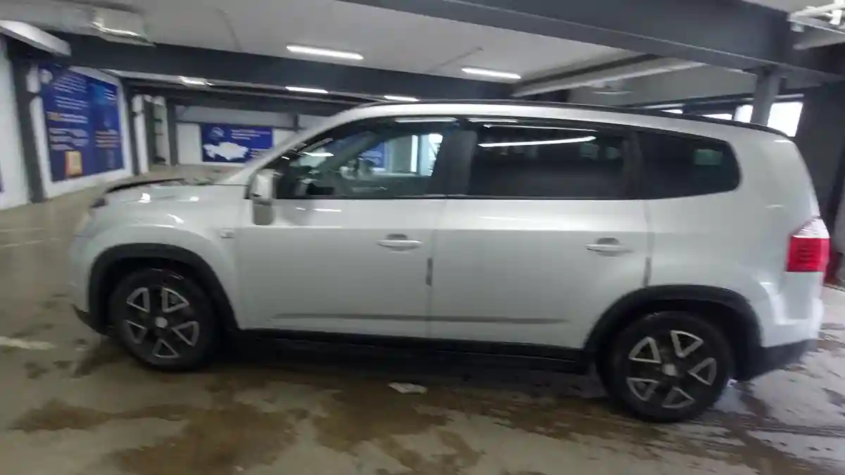 Chevrolet Orlando 2013 года за 5 200 000 тг. в Астана