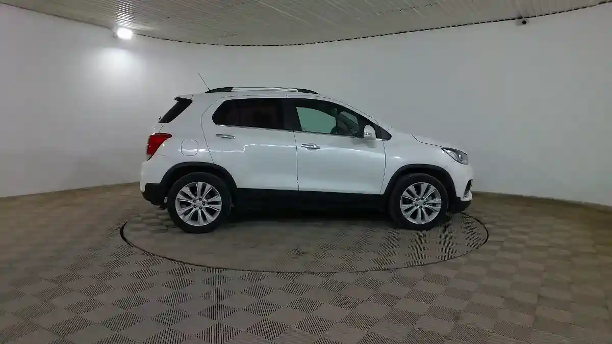 Chevrolet Trax 2017 года за 6 590 000 тг. в Шымкент