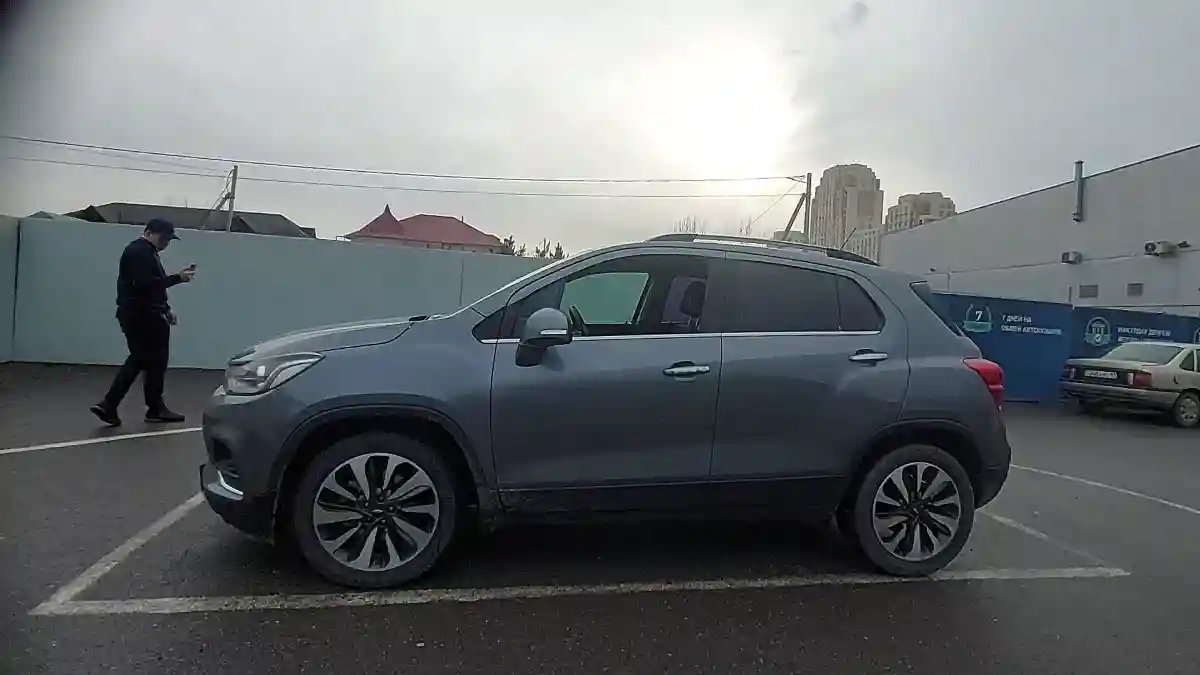 Chevrolet Trax 2019 года за 8 000 000 тг. в Шымкент