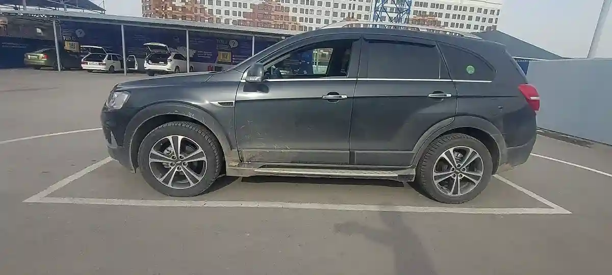 Chevrolet Captiva 2018 года за 9 000 000 тг. в Шымкент