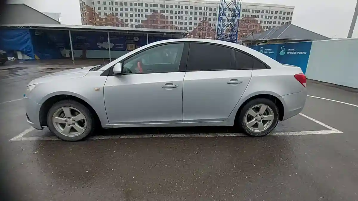 Chevrolet Cruze 2010 года за 3 500 000 тг. в Шымкент