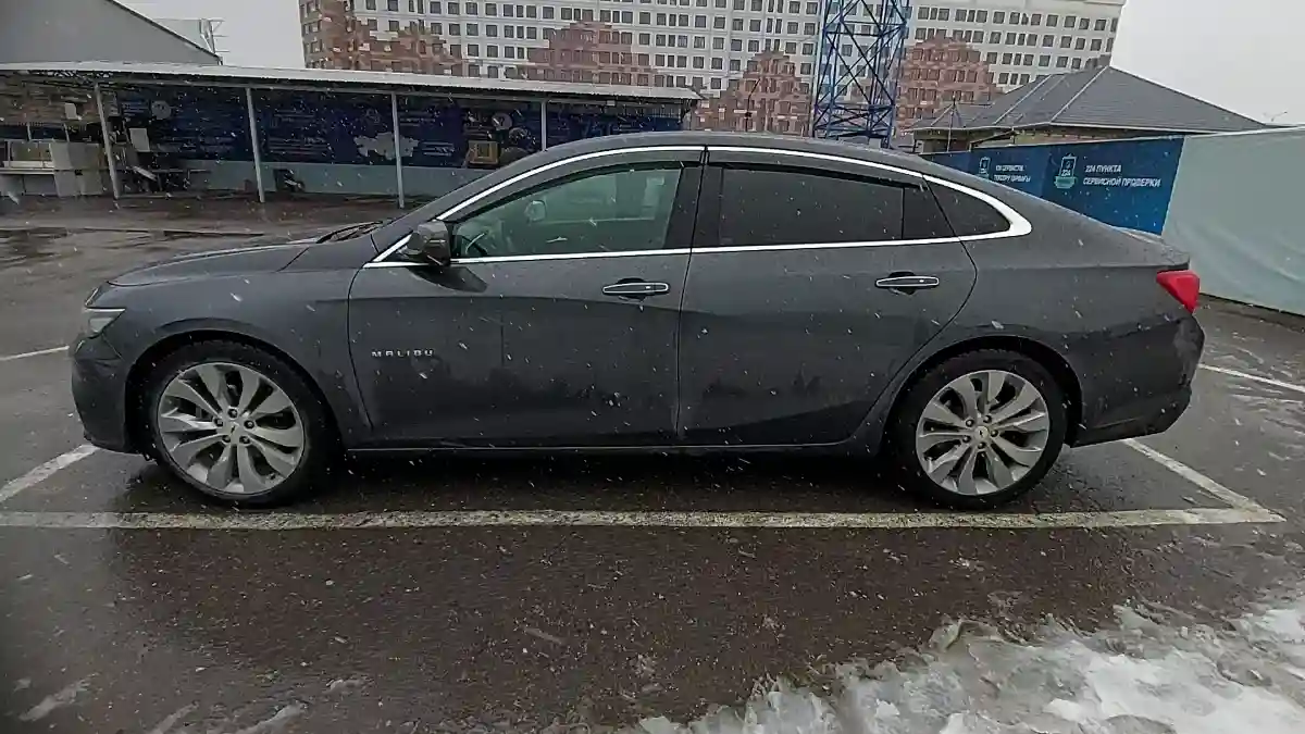 Chevrolet Malibu 2017 года за 9 000 000 тг. в Шымкент