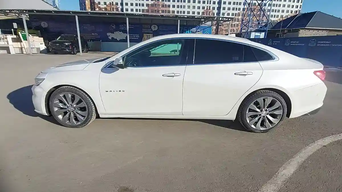 Chevrolet Malibu 2019 года за 10 200 000 тг. в Шымкент