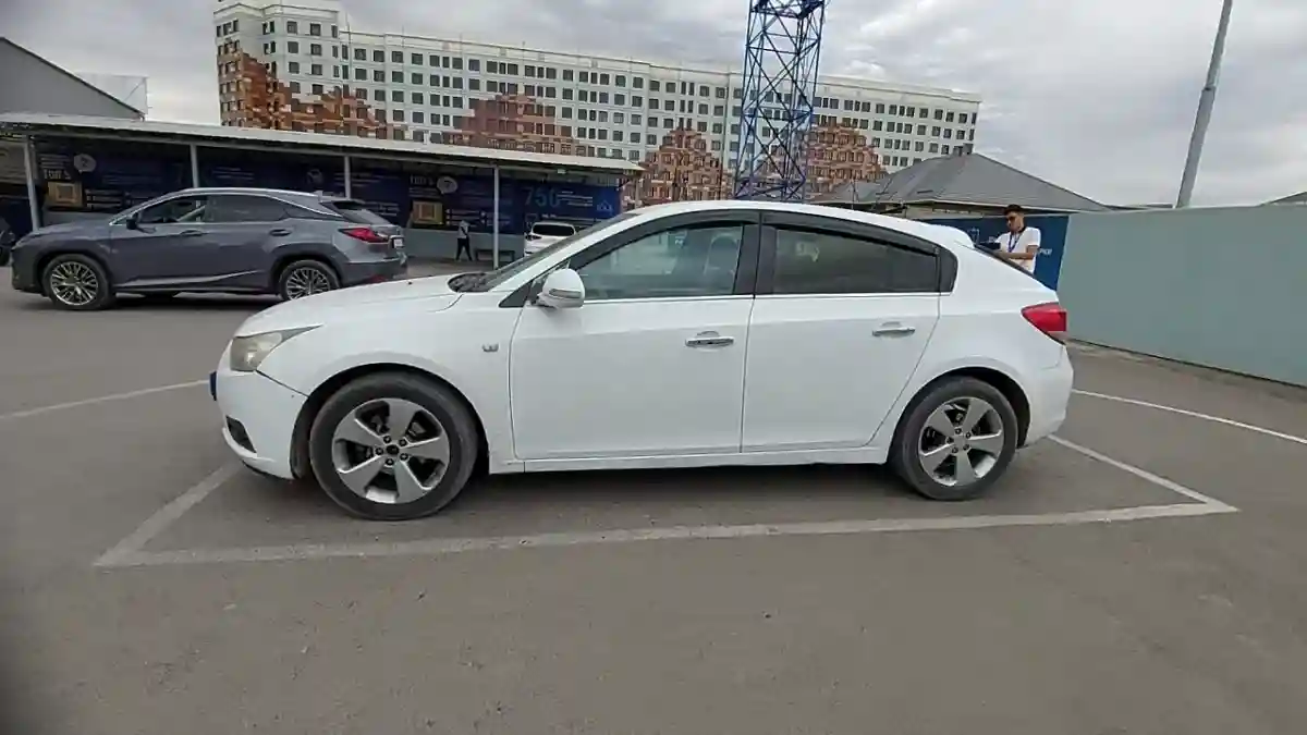 Chevrolet Cruze 2011 года за 3 000 000 тг. в Шымкент