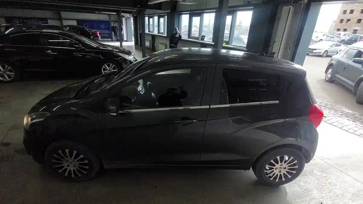 Chevrolet Spark 2016 года за 4 500 000 тг. в Астана