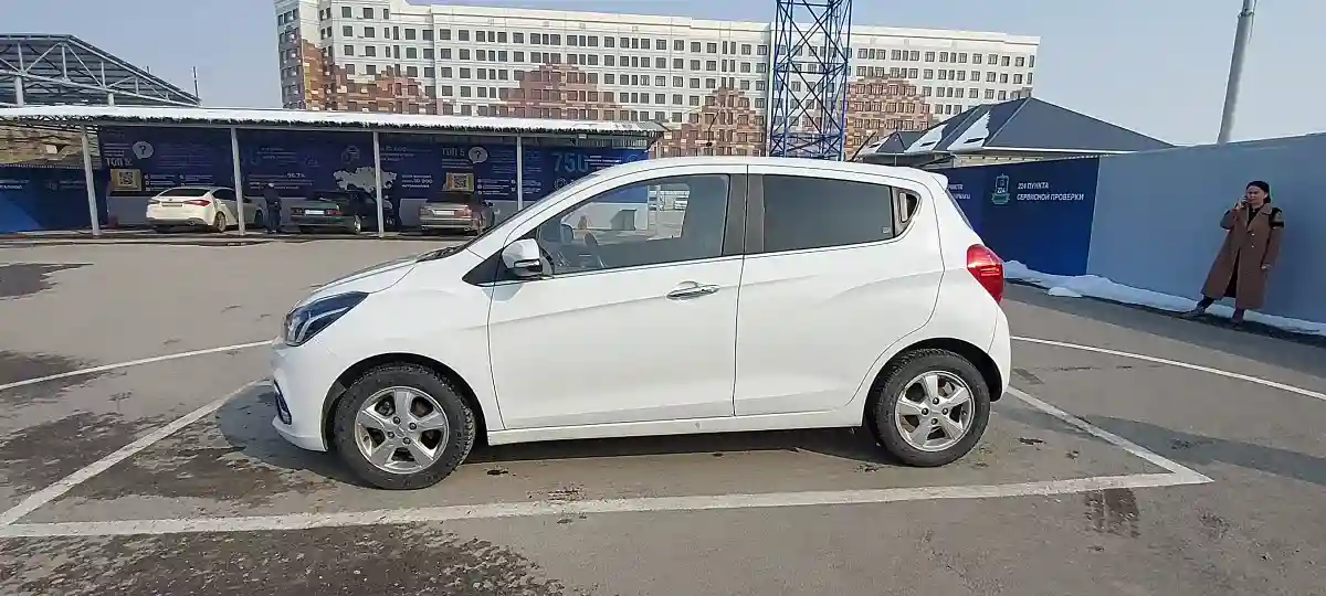 Chevrolet Spark 2019 года за 5 000 000 тг. в Шымкент