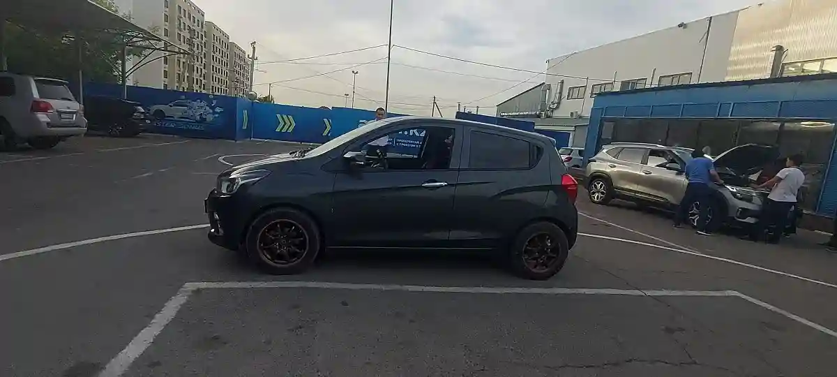 Chevrolet Spark 2018 года за 4 800 000 тг. в Алматы