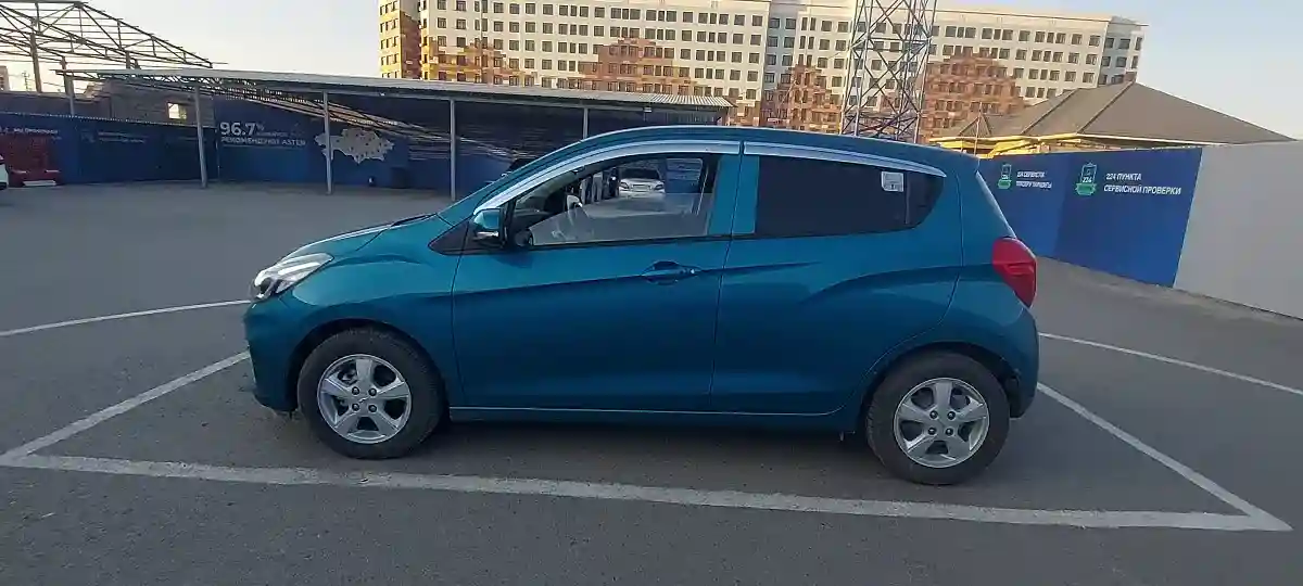 Chevrolet Spark 2018 года за 6 000 000 тг. в Шымкент