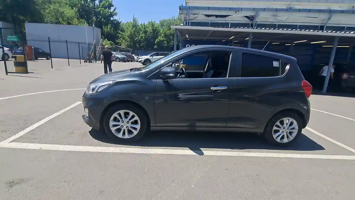 Chevrolet Spark 2020 года за 6 000 000 тг. в Алматы