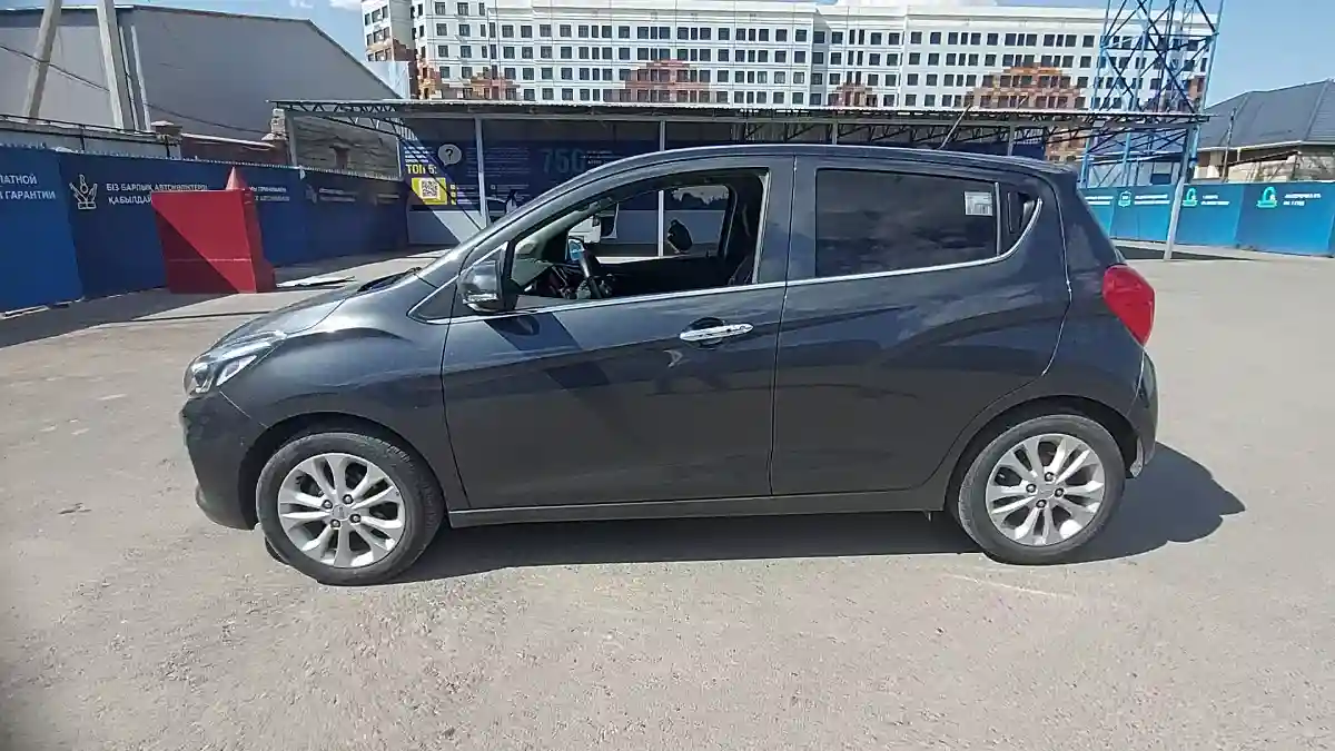 Chevrolet Spark 2021 года за 6 500 000 тг. в Шымкент