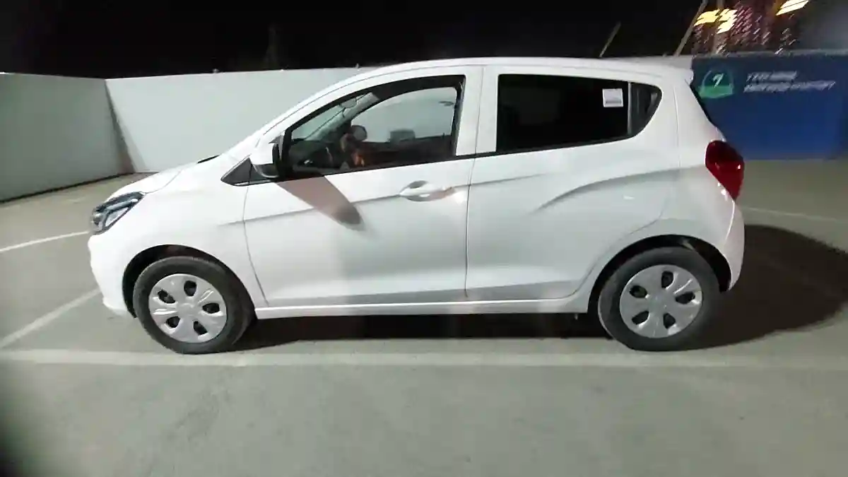 Chevrolet Spark 2022 года за 6 500 000 тг. в Шымкент