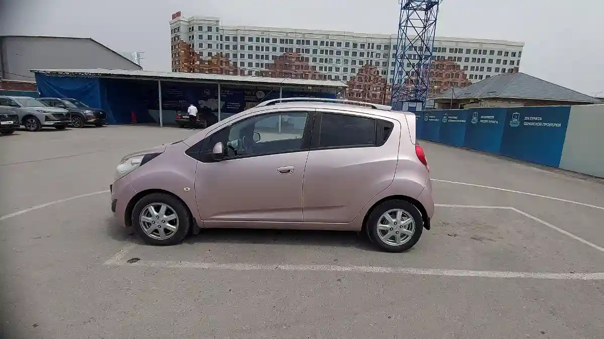 Chevrolet Spark 2012 года за 3 600 000 тг. в Шымкент