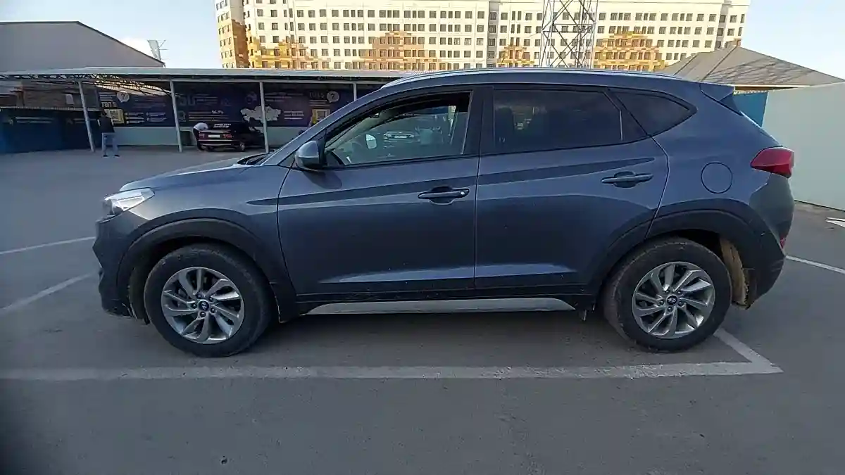 Hyundai Tucson 2017 года за 10 000 000 тг. в Шымкент