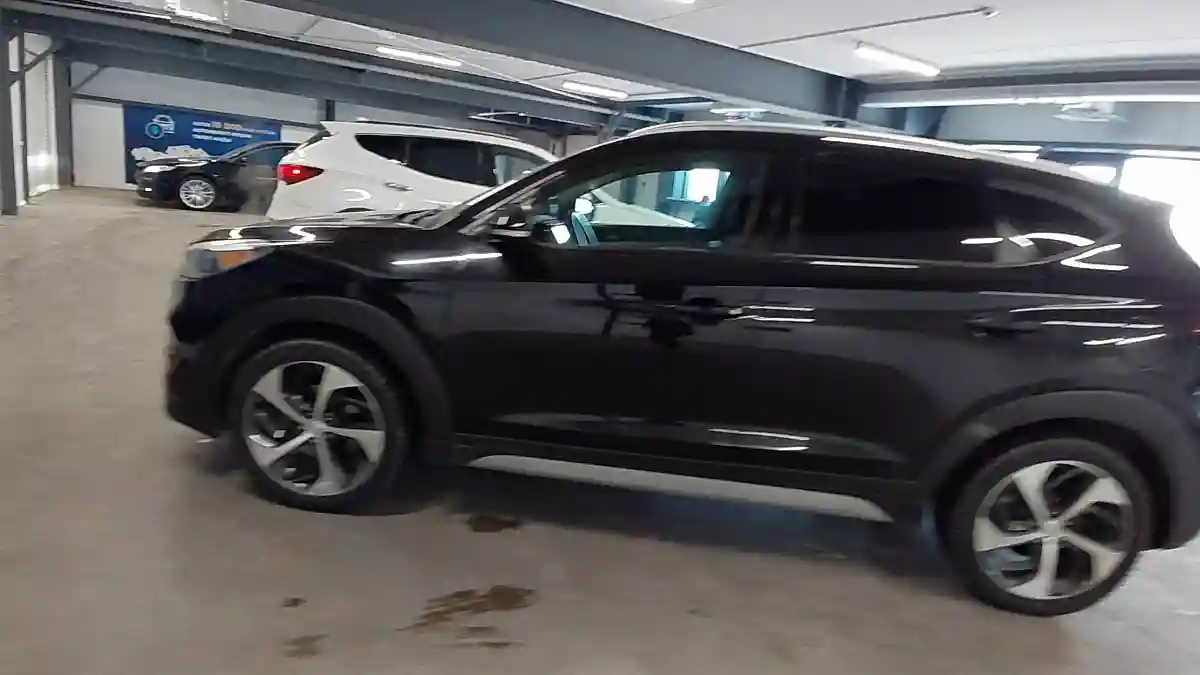 Hyundai Tucson 2017 года за 9 000 000 тг. в Астана
