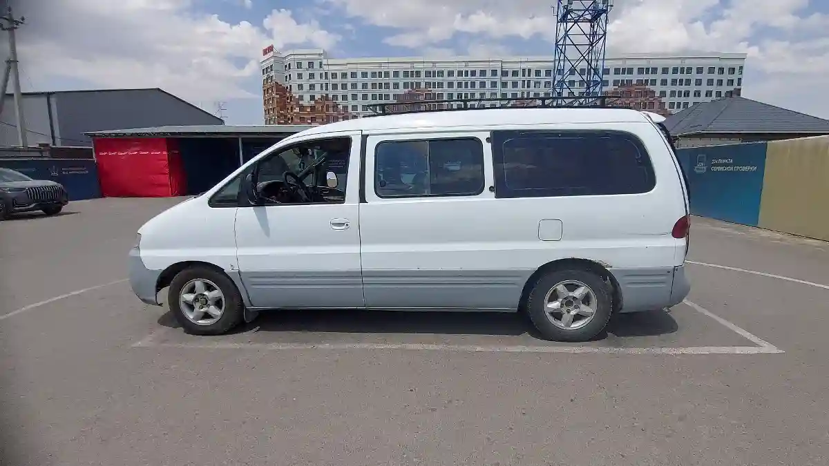 Hyundai Starex 2003 года за 1 800 000 тг. в Шымкент