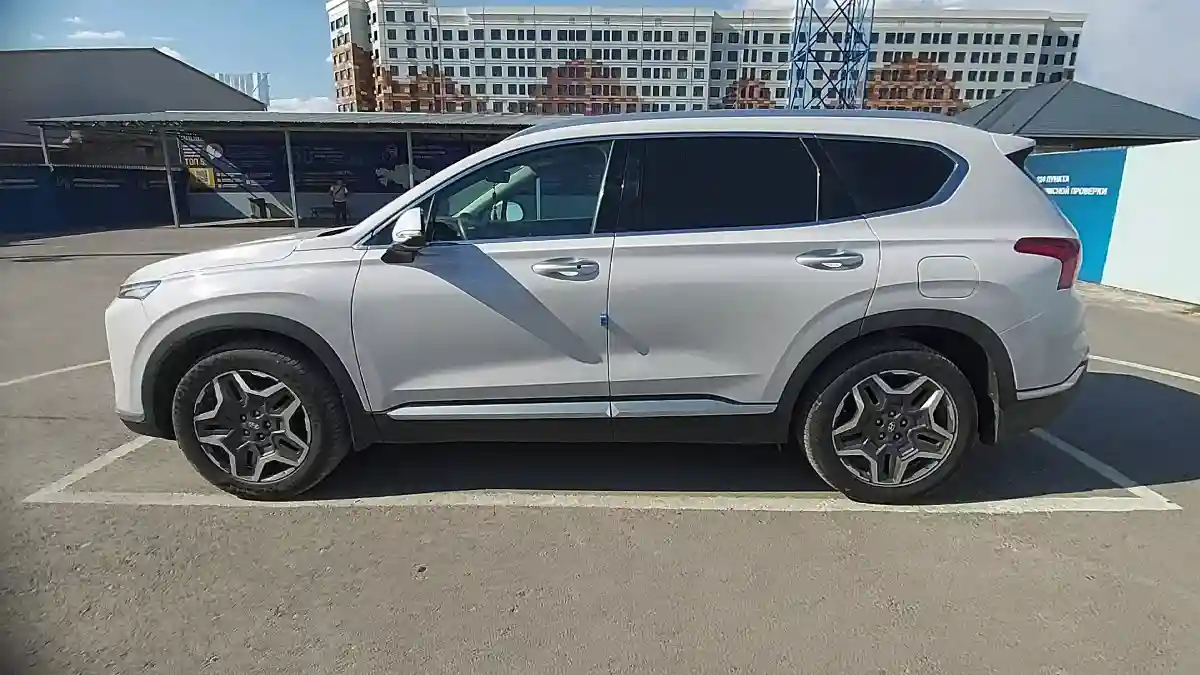 Hyundai Santa Fe 2021 года за 17 000 000 тг. в Шымкент