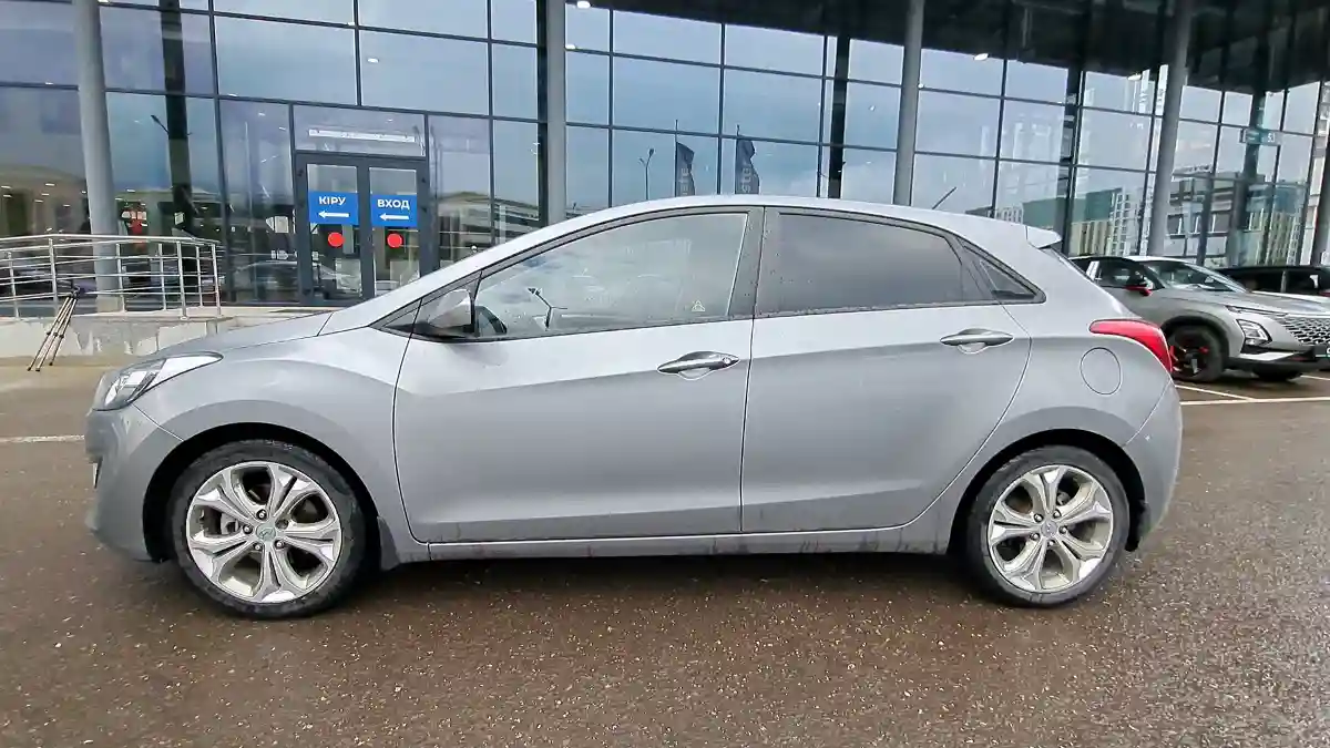 Hyundai i30 2012 года за 7 500 000 тг. в Астана