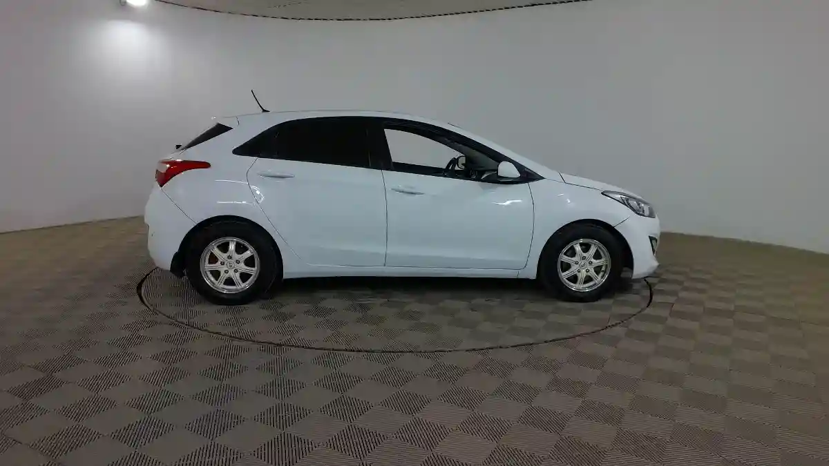 Hyundai i30 2013 года за 4 190 000 тг. в Шымкент