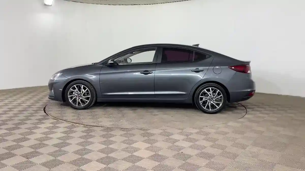 Hyundai Avante 2019 года за 7 890 000 тг. в Шымкент