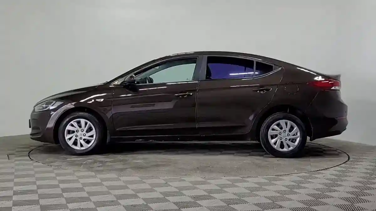 Hyundai Elantra 2018 года за 7 720 000 тг. в Алматы