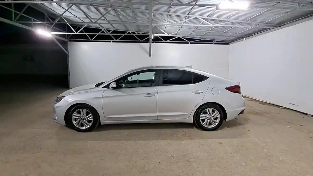 Hyundai Elantra 2018 года за 7 590 000 тг. в Кызылорда