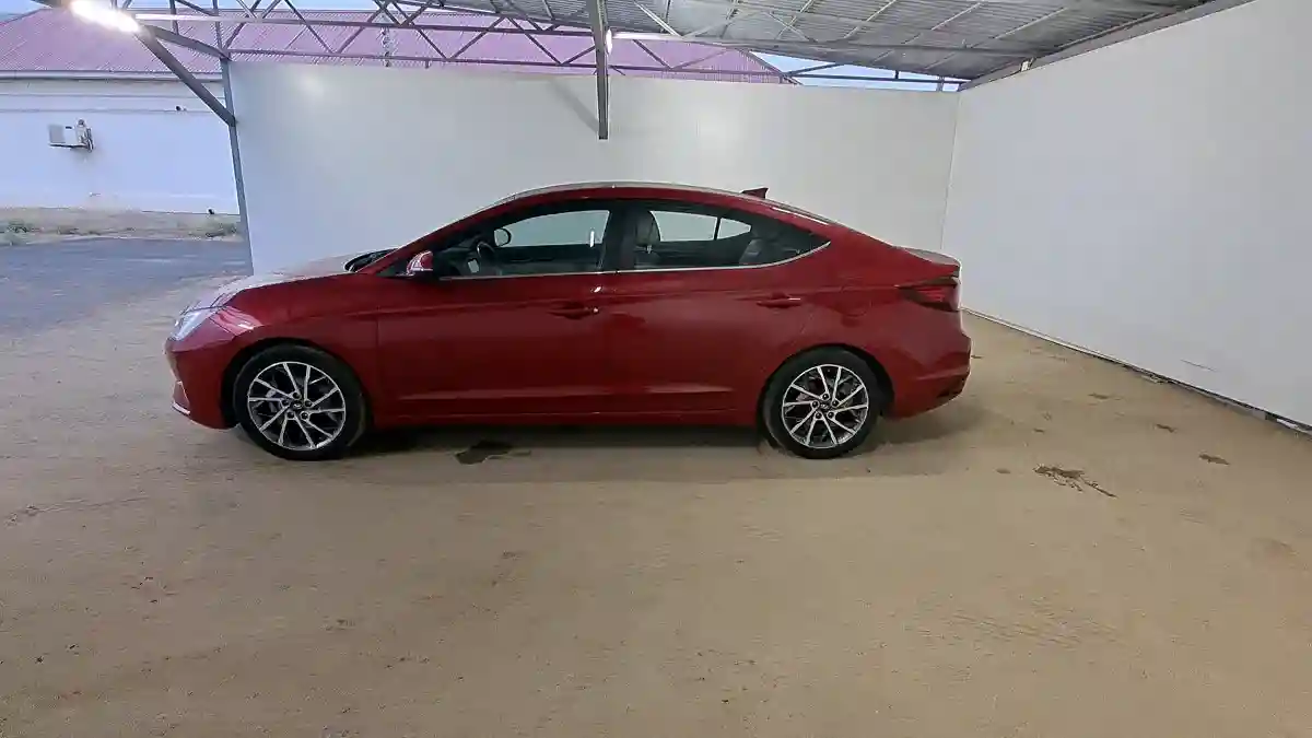 Hyundai Elantra 2019 года за 7 890 000 тг. в Кызылорда