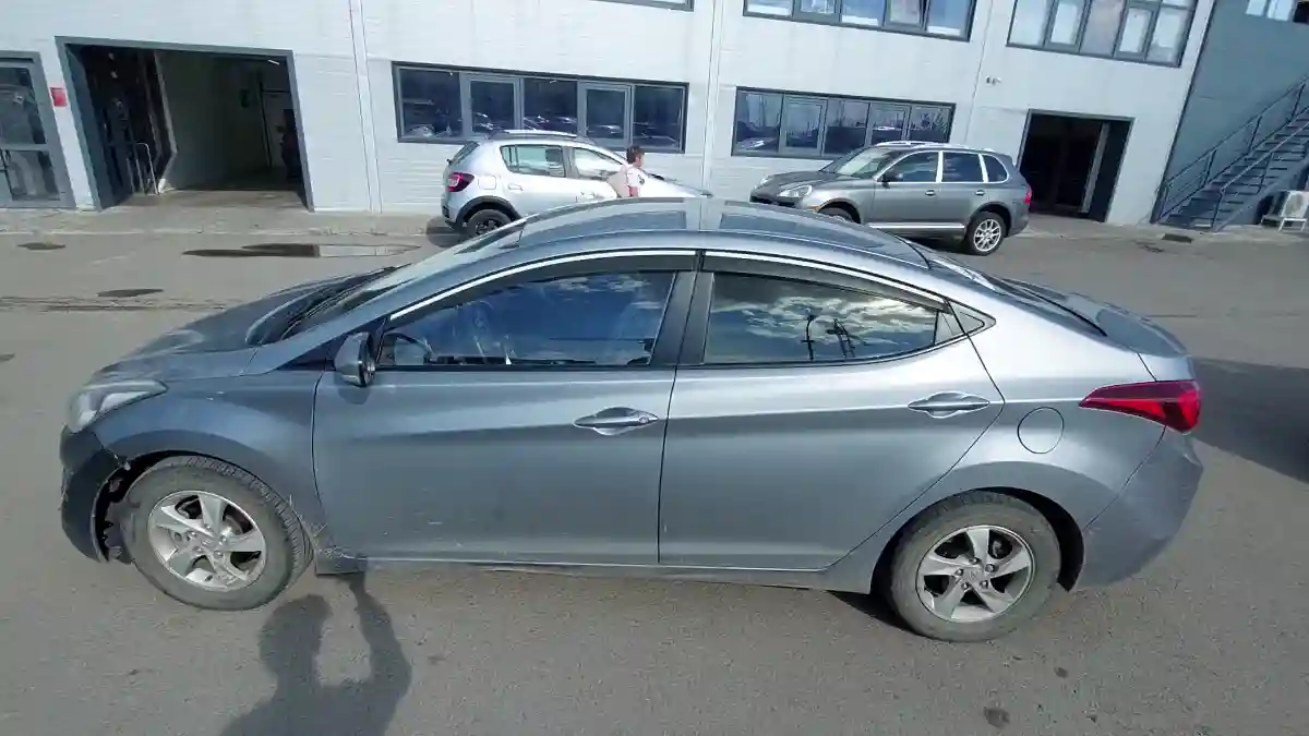 Hyundai Elantra 2014 года за 5 500 000 тг. в Астана