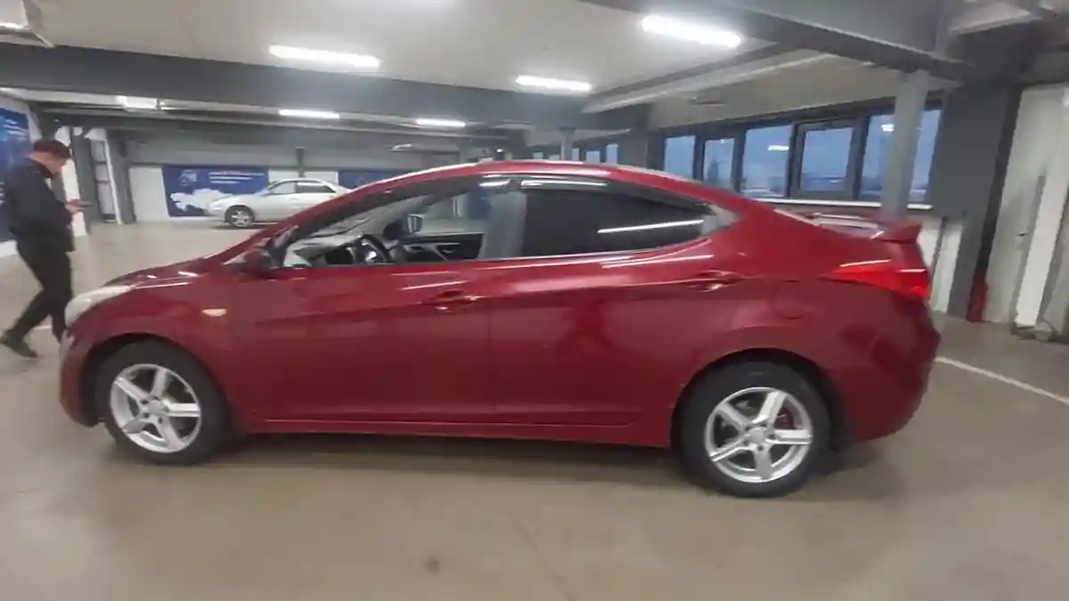 Hyundai Elantra 2012 года за 4 500 000 тг. в Астана