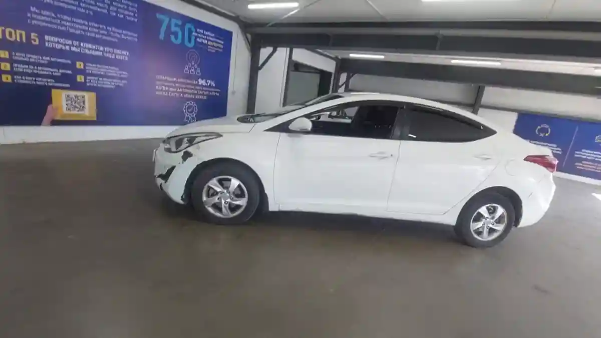 Hyundai Elantra 2013 года за 4 000 000 тг. в Астана