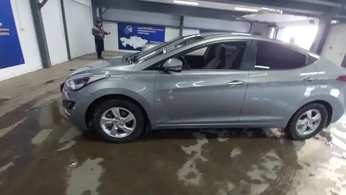 Hyundai Elantra 2014 года за 6 000 000 тг. в Астана