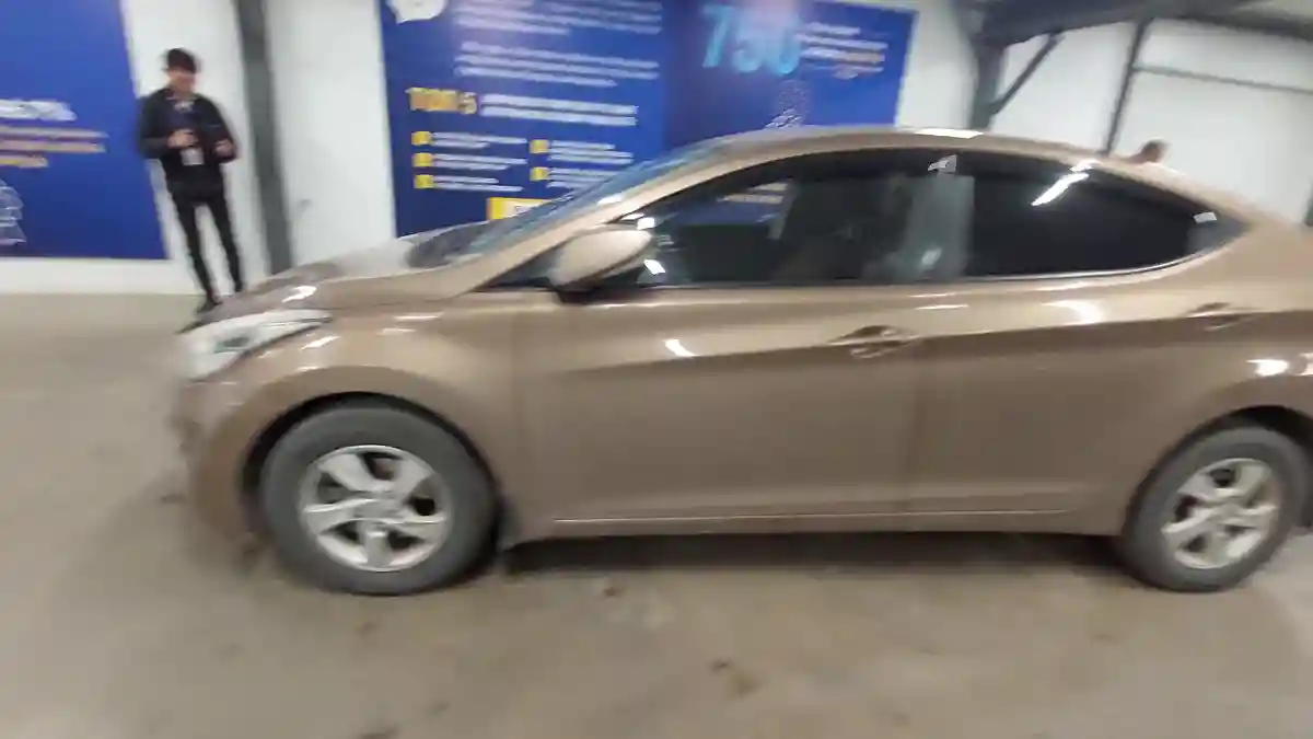 Hyundai Elantra 2014 года за 6 000 000 тг. в Астана