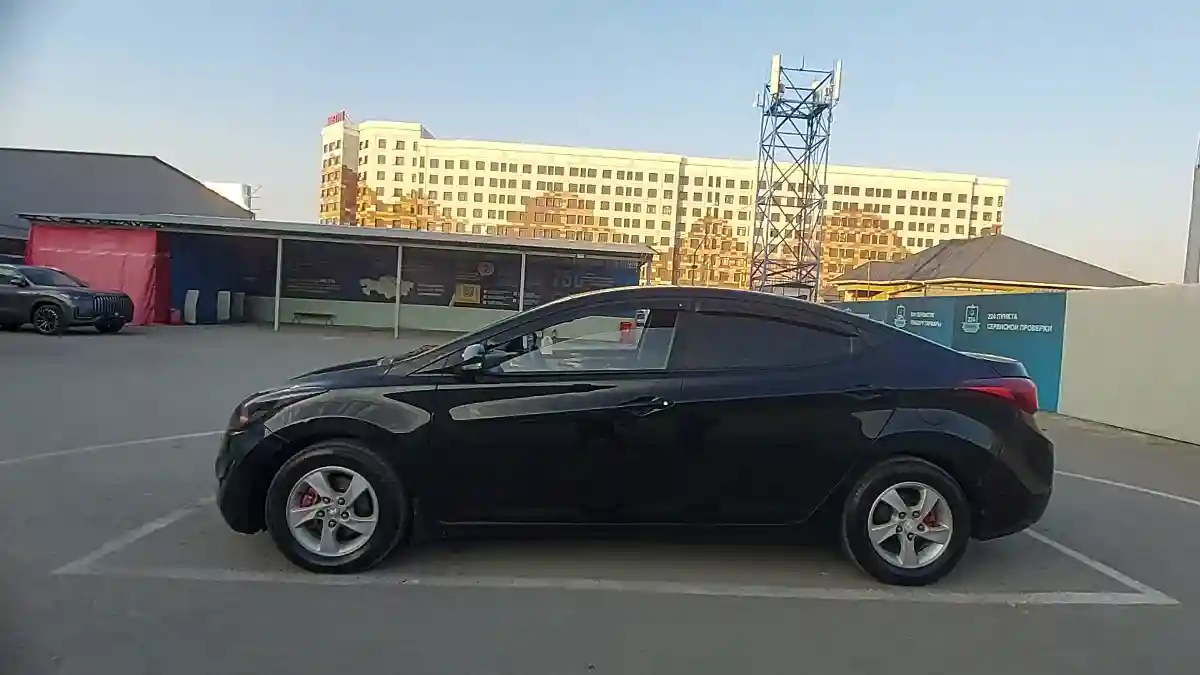 Hyundai Elantra 2014 года за 7 500 000 тг. в Шымкент