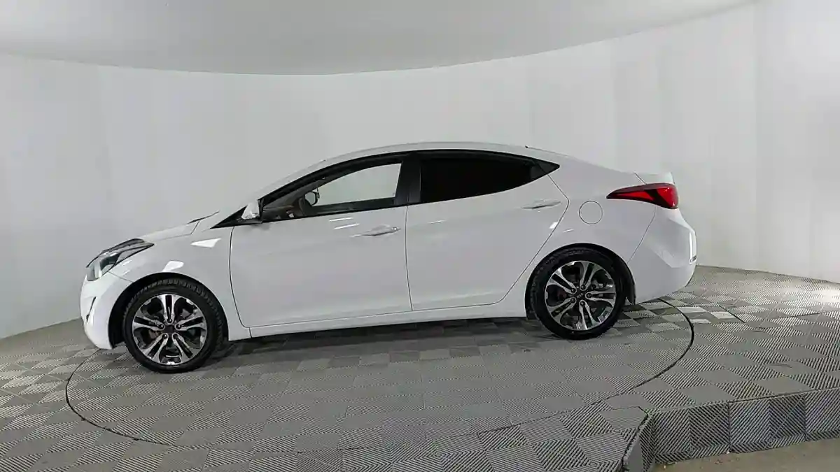 Hyundai Elantra 2015 года за 6 490 000 тг. в Актау