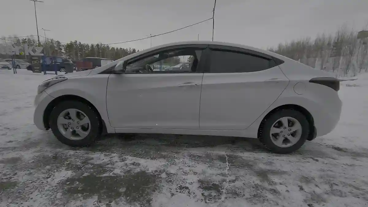 Hyundai Elantra 2015 года за 5 790 000 тг. в Усть-Каменогорск