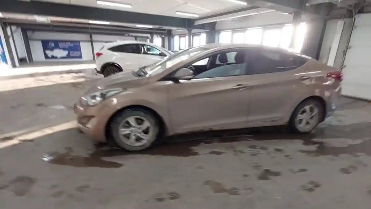 Hyundai Elantra 2015 года за 6 700 000 тг. в Астана