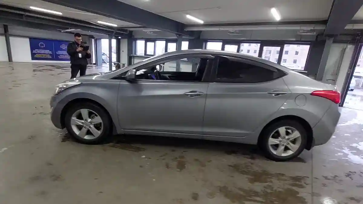 Hyundai Elantra 2012 года за 4 600 000 тг. в Астана