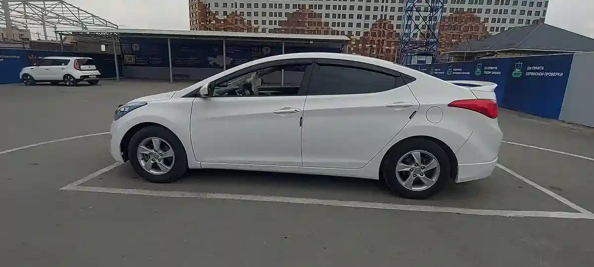 Hyundai Elantra 2012 года за 4 500 000 тг. в Шымкент