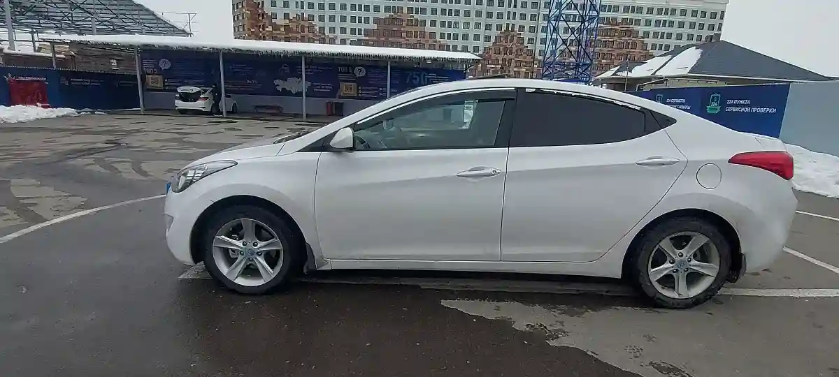 Hyundai Elantra 2013 года за 7 400 000 тг. в Шымкент